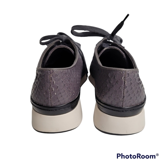 Vince Raynor Grey Python-print Leather Trainer Ceramic Lace Up Sneakers - Picture 3 of 10
